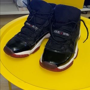 Res and black bred Jordan’s